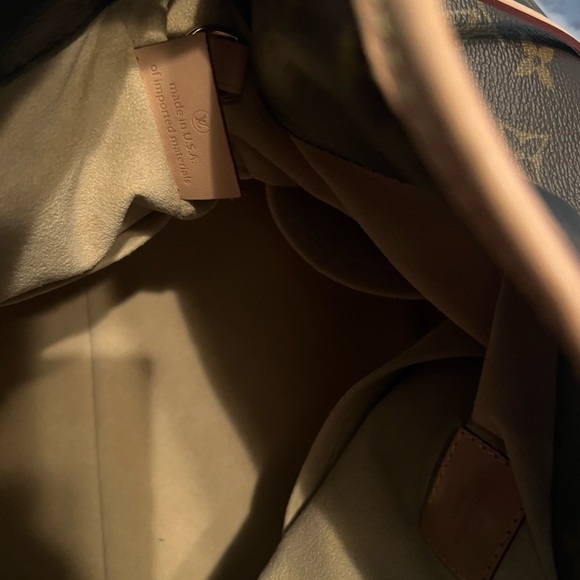 Louis Vuitton Artsy MM - Picture 5 of 6